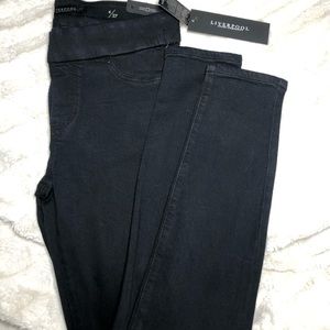 NWT Liverpool jeans
